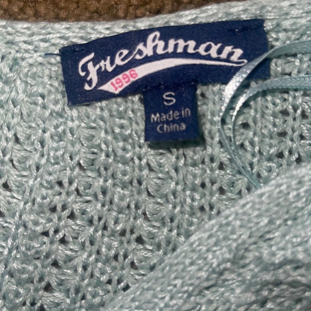 Distressed Sweater - Picture 2 of 3